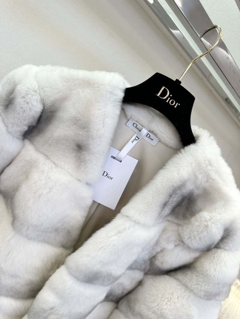 chr1st1an D10r outwear